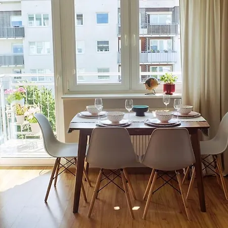 Cozy Kielpinek Appartamento Danzica